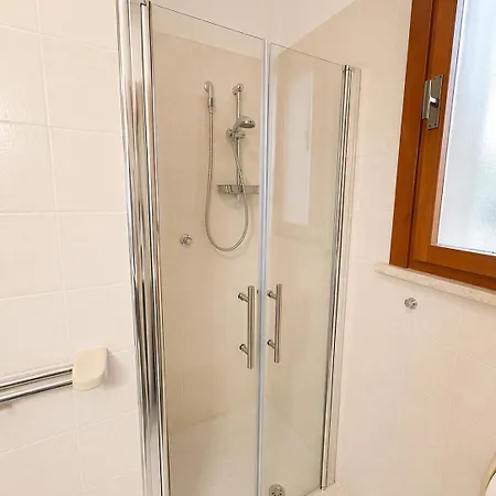 Kaona I Ac-relax&garage Appartamento
